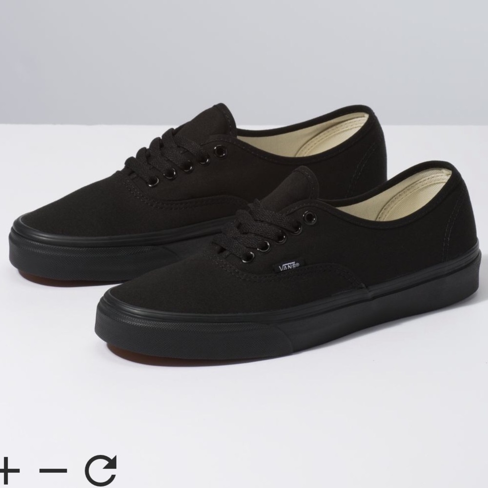 Men’s all black vans sneakers size 11.5